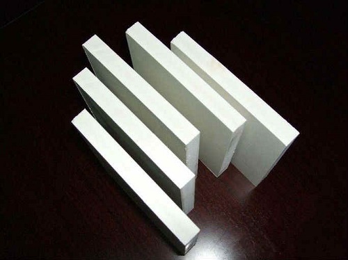 再生泡沫板添加熒光增白劑有什么效果？